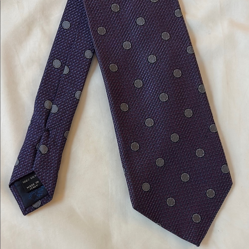 Jos.A.Bank Elegant Purple Polka Dot Tie